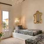 Scorpios Mansion Loft / Downtown Skala / Seaside *